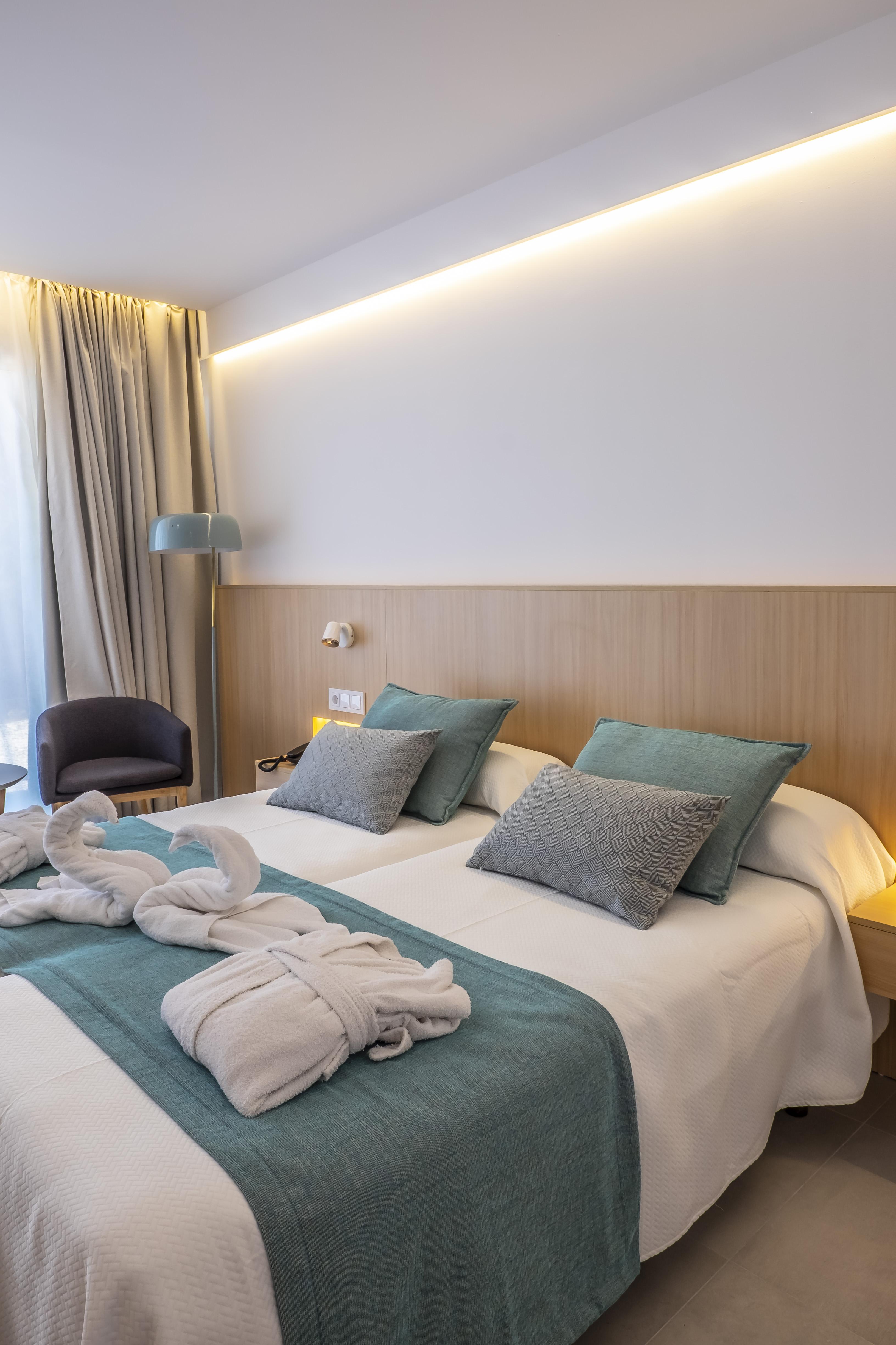Petit Sagitario Adults Only Hotel Son Carrio  ภายนอก รูปภาพ